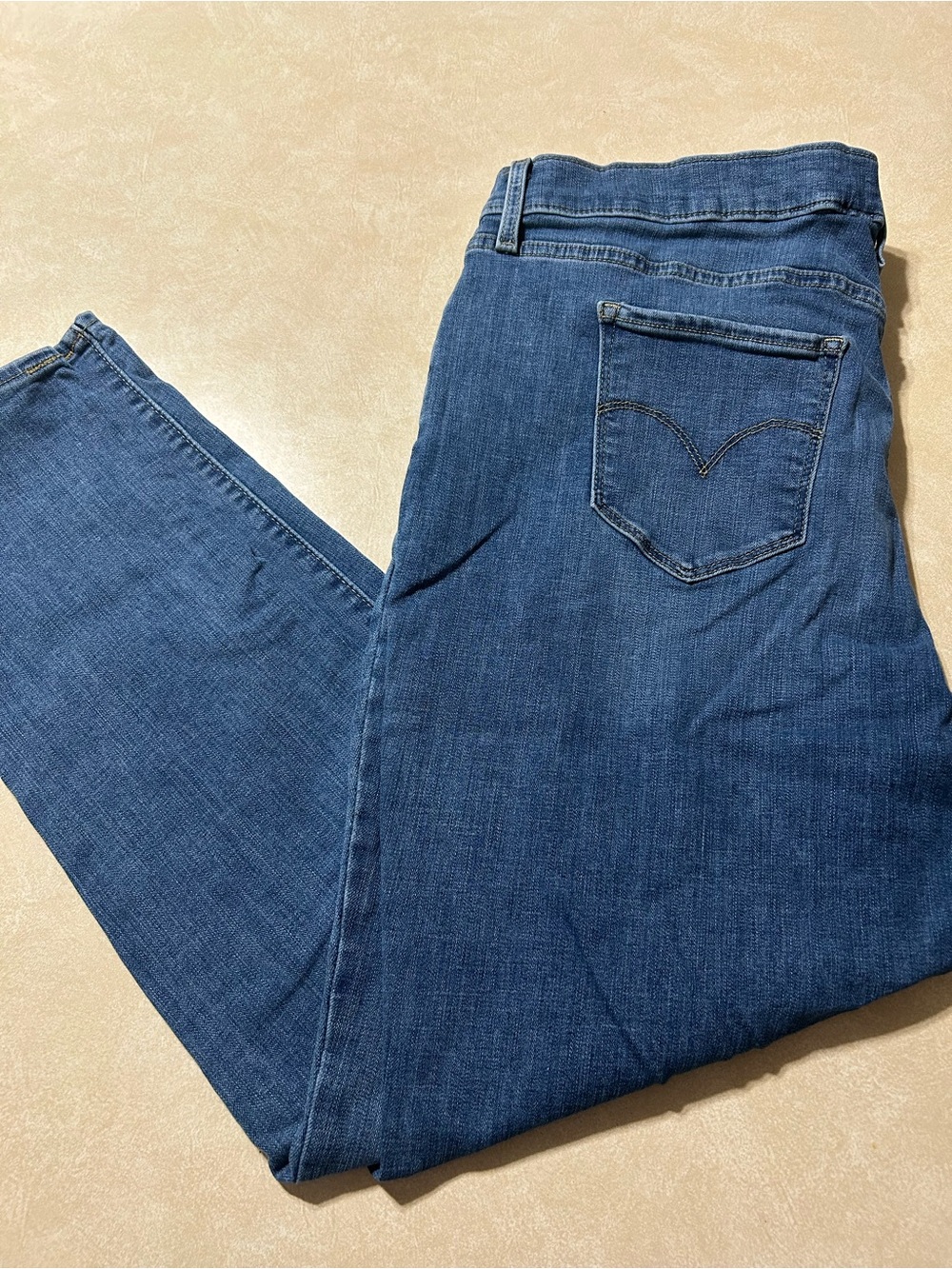 Women’s Classic Levi Blue Denim Jeans size 18W